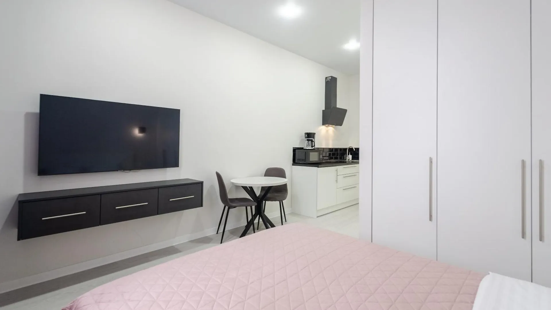 Petrovdom Apartments 14-6 In Rc Diplomat Hall, Zhylianska 59 基輔